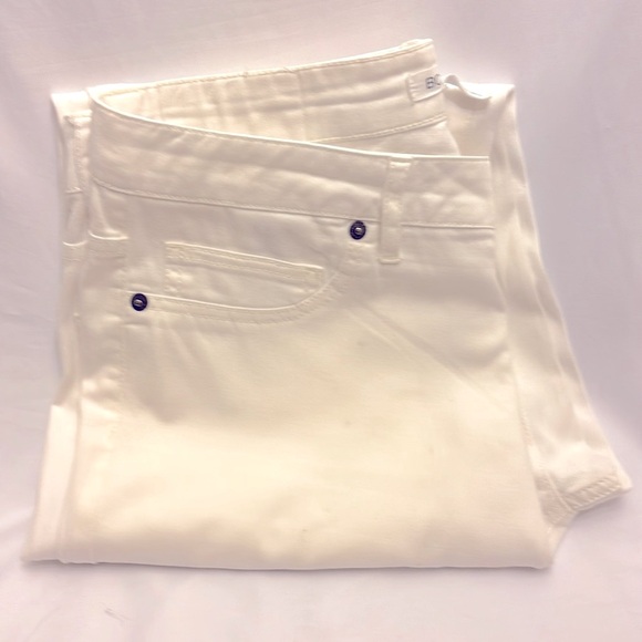 Slightly Worn BCBGeneration Women Skinny Pants Size 30 White - Picture 8 of 13